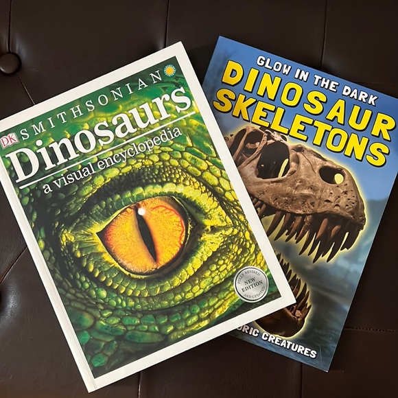 Other Dinosaur Two Book Bundle Smithsonian Dinosaurs Encyclopedia And